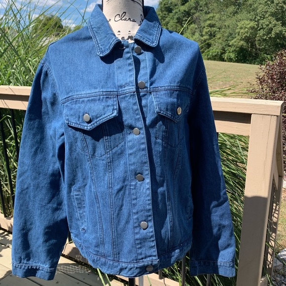 LUSH Large Back Lace Up Denim Jacket - NWT - Picture 2 of 5